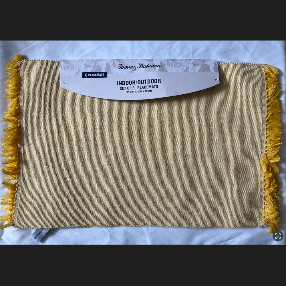 TOMMY BAHAMA PLACEMATS (6) 13 X 19 YELLOW 100% POLYESTER NWT